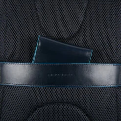 Piquadro Azul Cuadrado Revamp Mochila RFID Piel 42 Cm Compartimento Portátil 7 Piquadro Azul Cuadrado Revamp Mochila RFID Piel 42 Cm Compartimento Portátil -Maletas Tienda de ventas 12b58965018fa281f0dc9fa3ed394d98 1